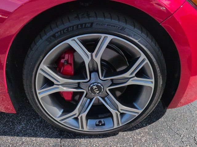 Used 2019 Kia Stinger GT2 RWD image 11