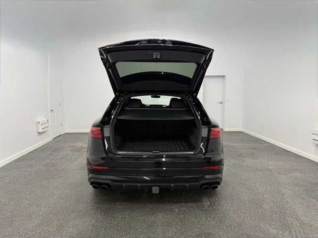 Used 2024 Audi SQ8 Prestige w/ Prestige Package image 14