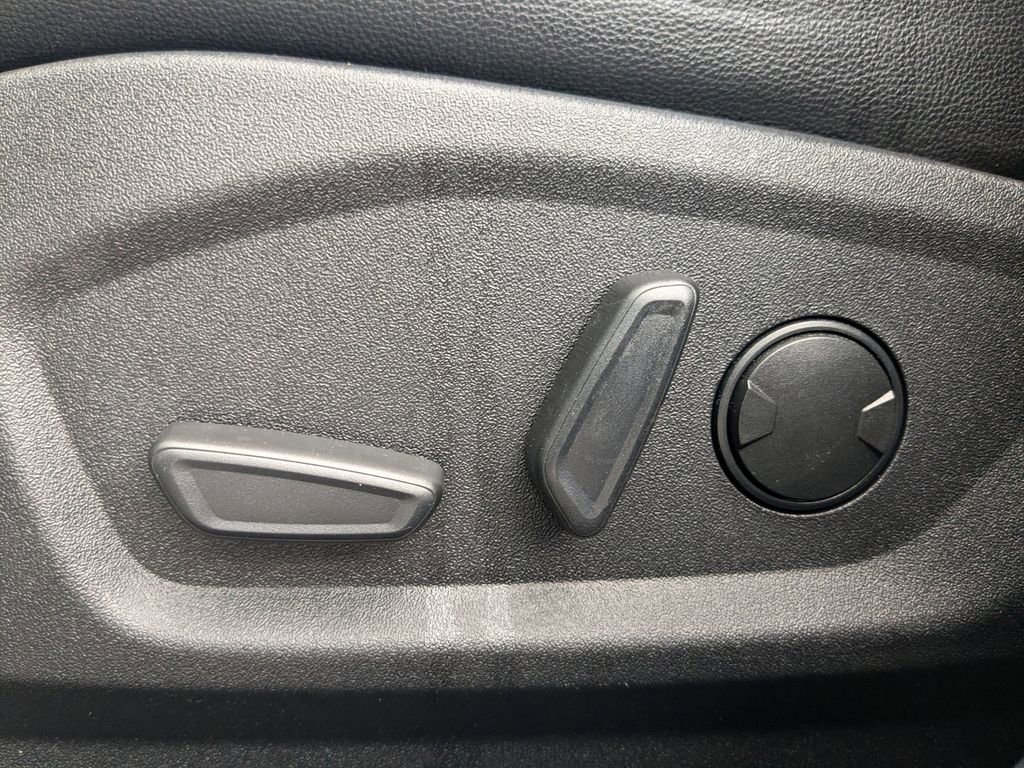Used 2024 Ford Edge Titanium AWD/4WD image 22