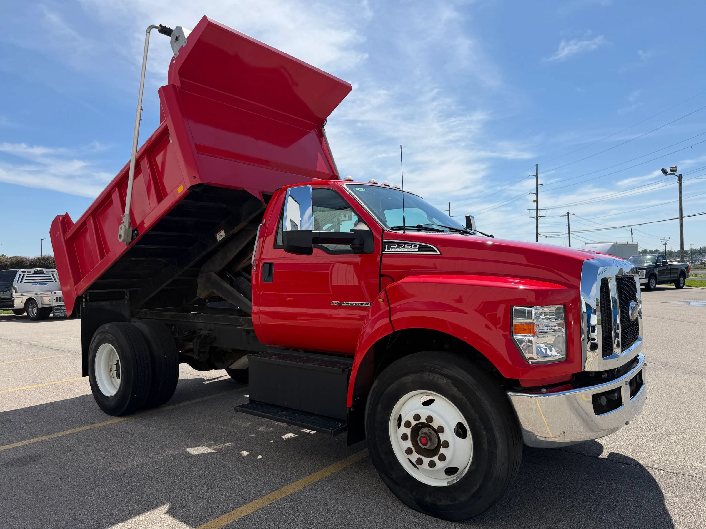 Used 2023 Ford F750 2WD Regular Cab Super Duty image 11