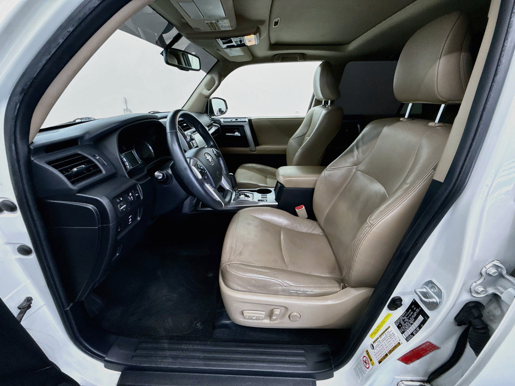 Used 2014 Toyota 4Runner Limited RWD image 13