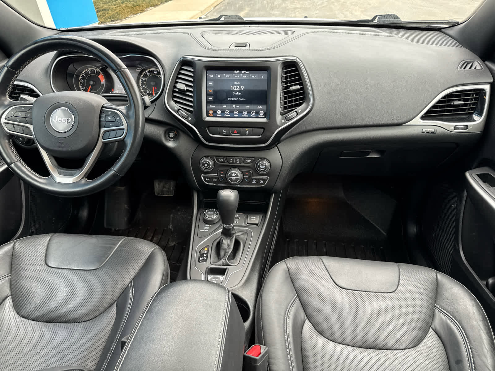 Used 2021 Jeep Cherokee Latitude Lux 80th Anniv w/ Quick Order Package 26U 80TH image 6