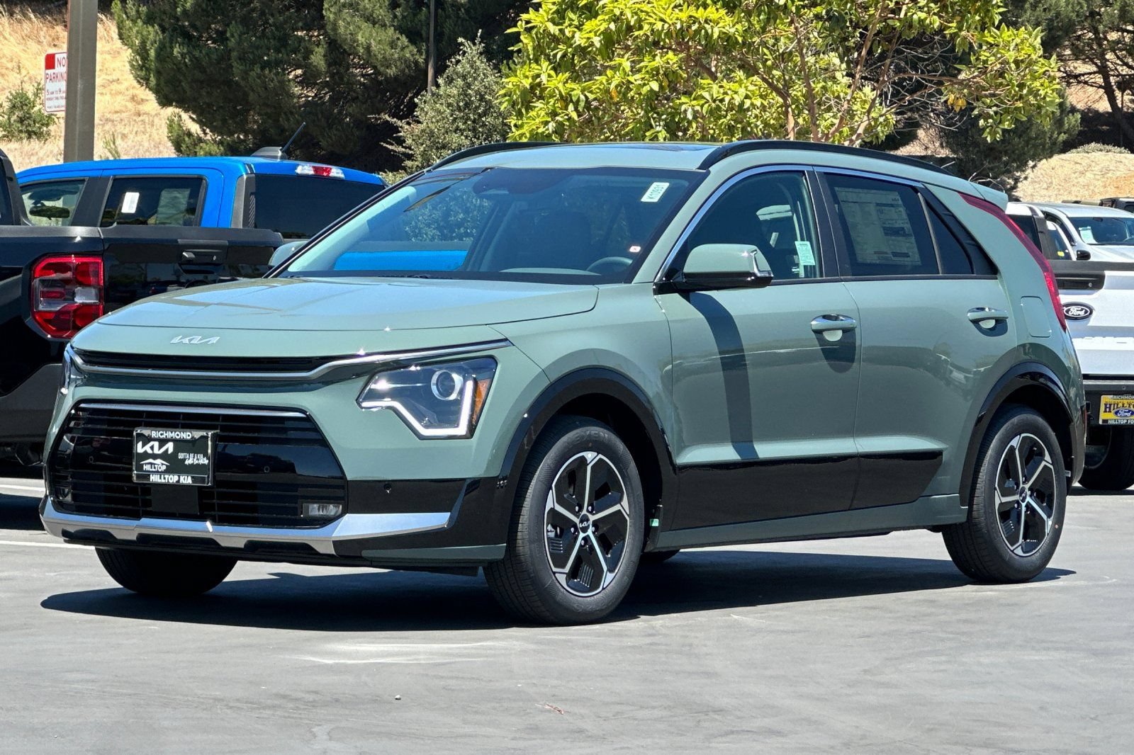 New 2026 Kia Niro FWD image 8