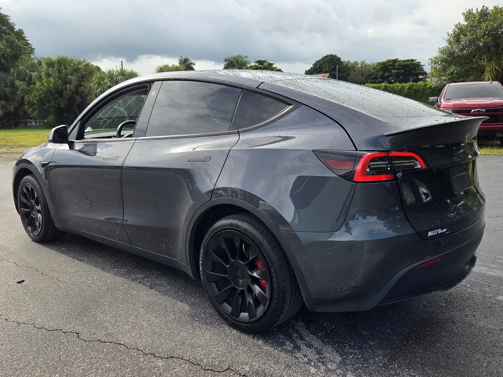 Used 2022 Tesla Model Y Long Range AWD/4WD image 3