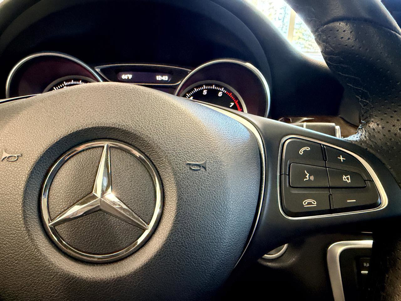 Used 2018 Mercedes-Benz CLA 250 image 31