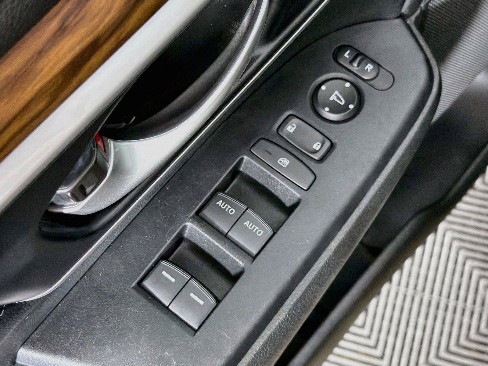 Used 2022 Honda CR-V EX-L image 23