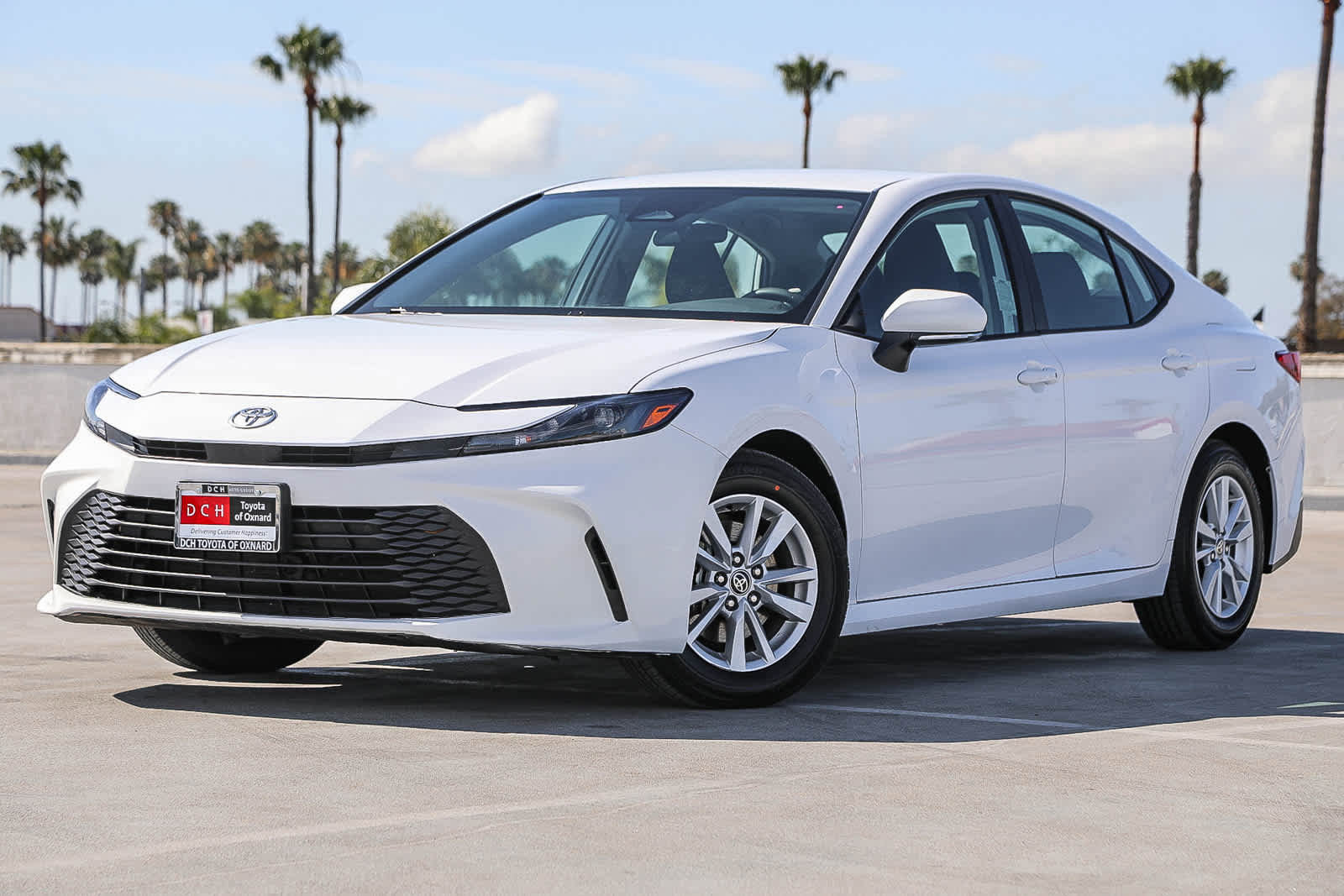 Certified 2025 Toyota Camry LE FWD image 1