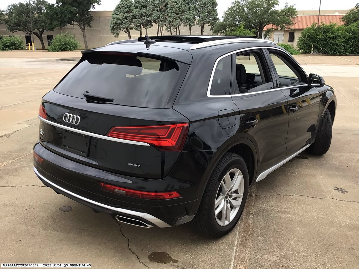 Used 2022 Audi Q5 2.0T Premium w/ Convenience Package AWD/4WD image 5