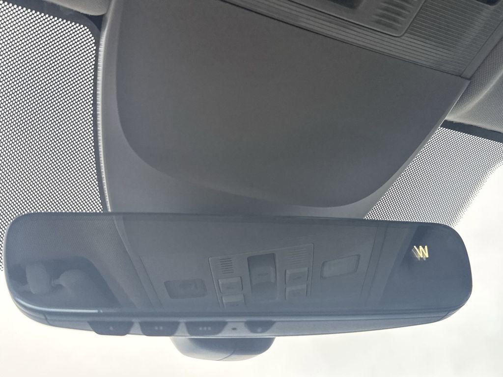 New 2025 Volkswagen Taos SEL AWD/4WD image 36