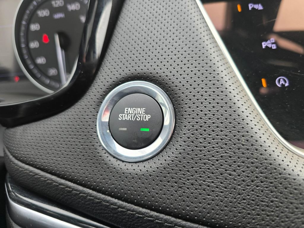 Used 2025 Cadillac XT5 Premium Luxury w/ Technology Package image 33