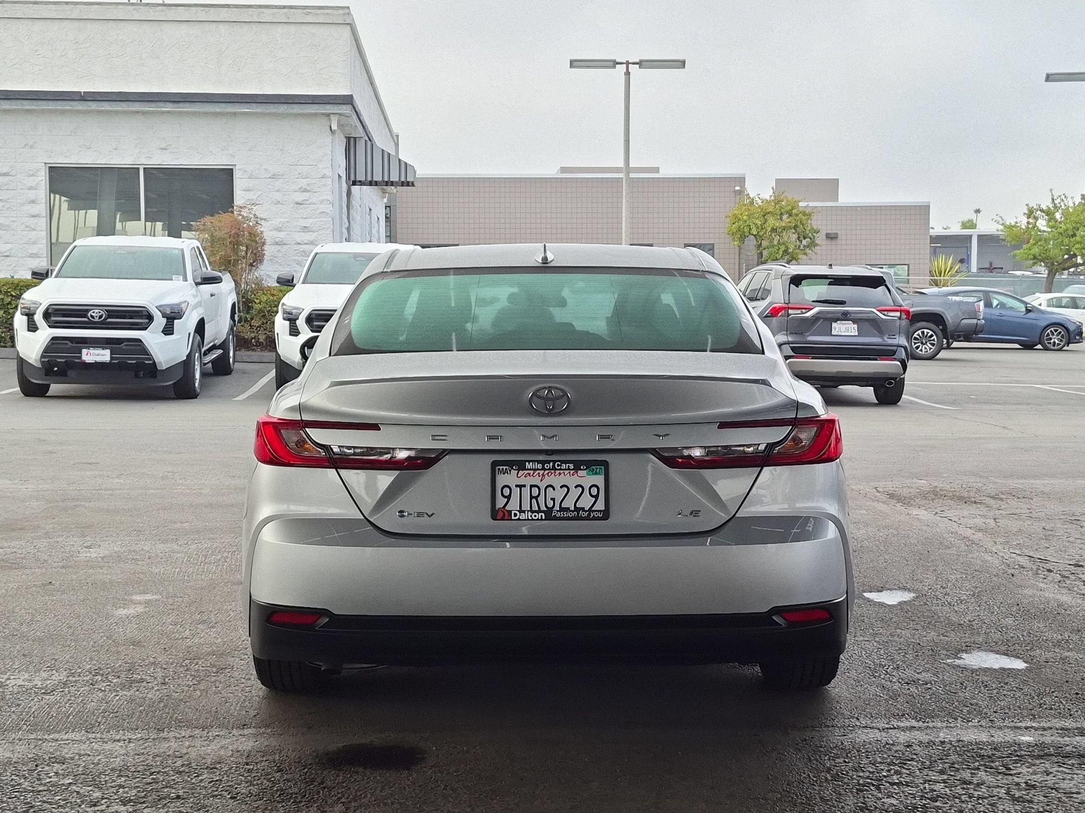 Used 2025 Toyota Camry LE FWD image 7
