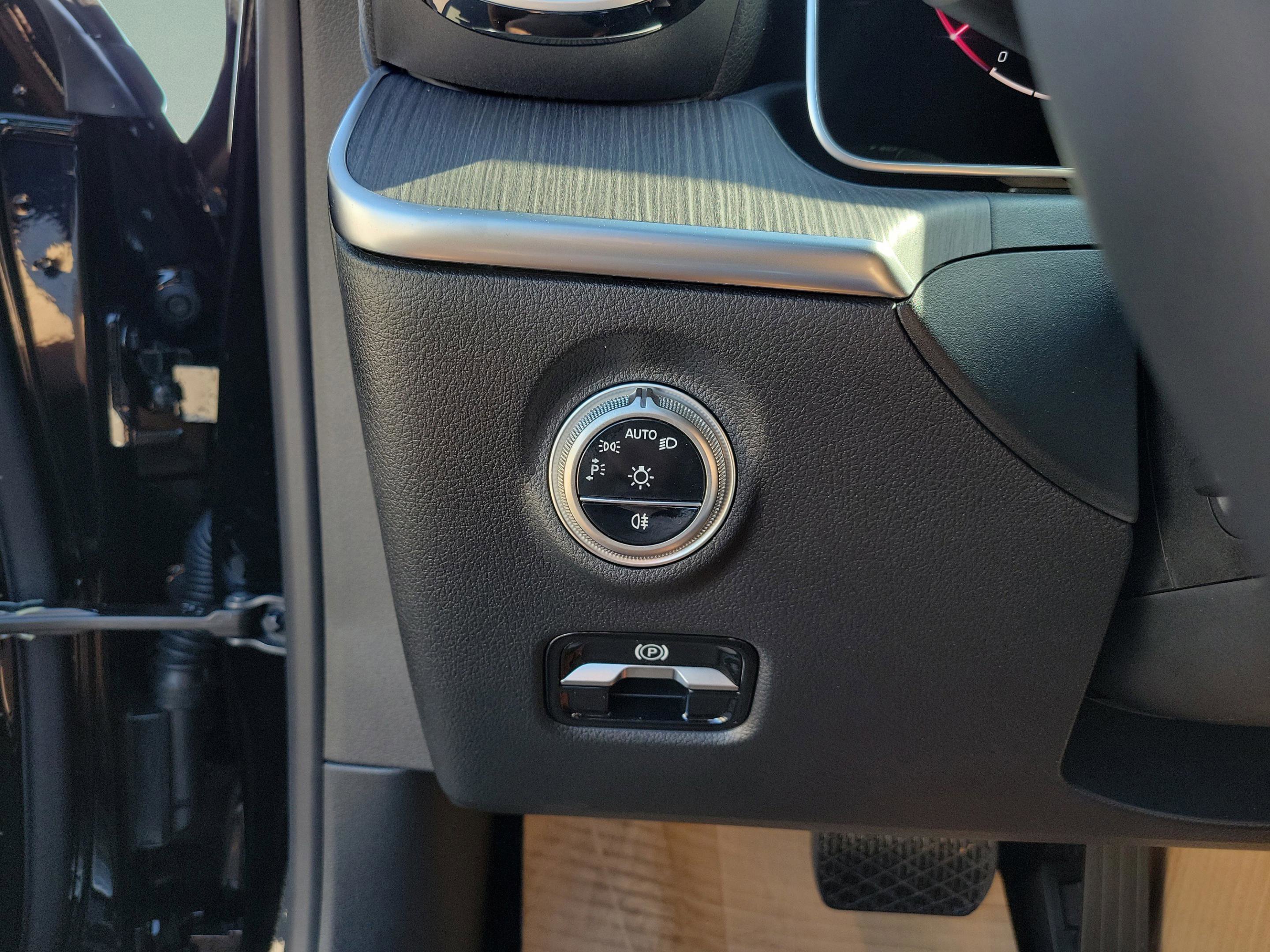 Certified 2026 Mercedes-Benz C 300 Sedan image 26