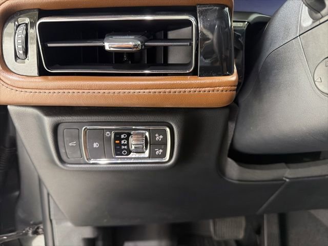 Used 2020 Lincoln Aviator Reserve w/ Equipment Group 201A AWD/4WD image 12