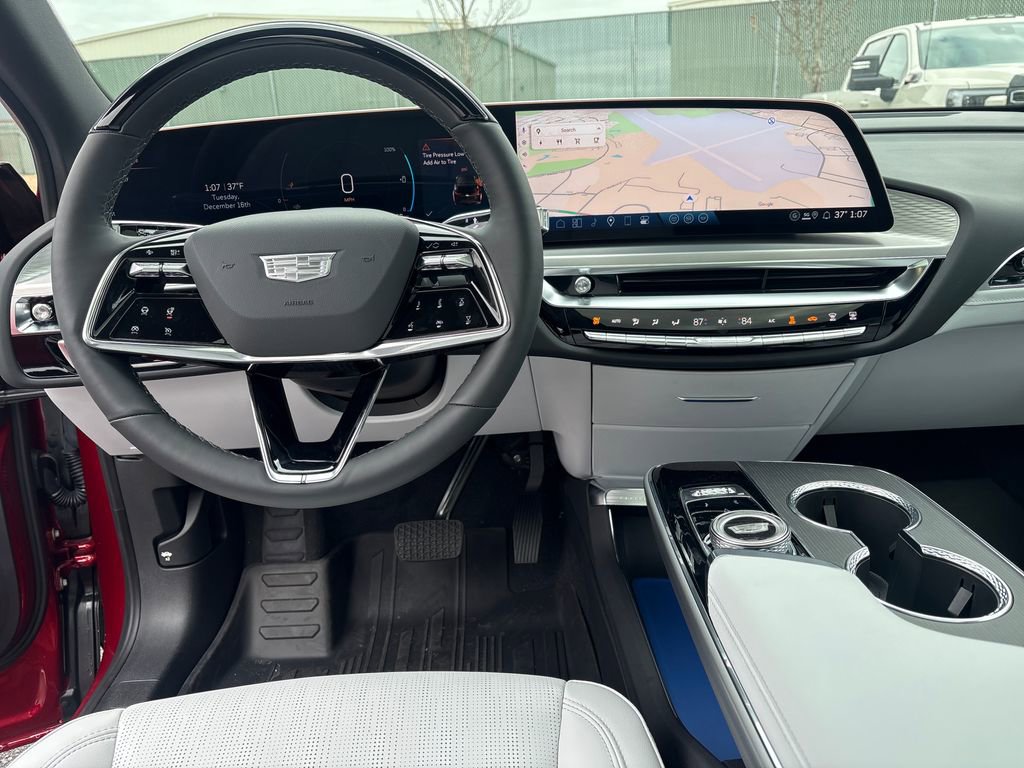 New 2025 Cadillac Lyriq Premium Luxury image 47