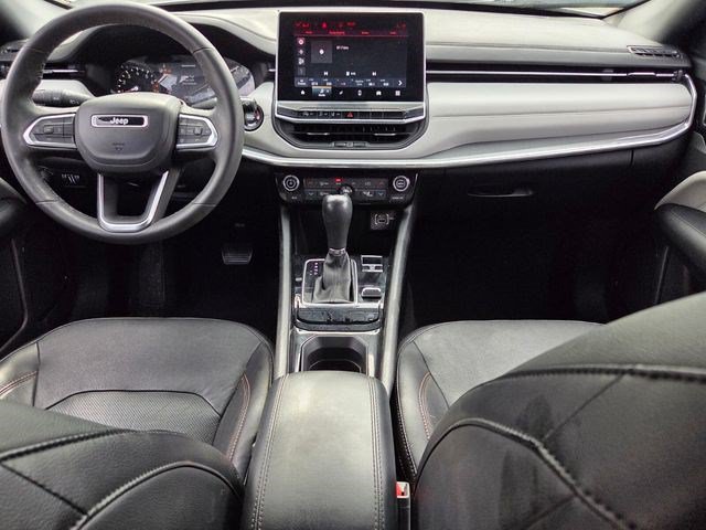 Used 2023 Jeep Compass Limited AWD/4WD image 12