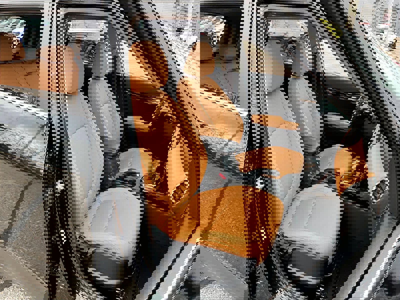 Used 2024 Kia Seltos EX image 11