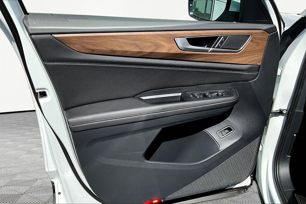 New 2026 Volkswagen Atlas SE image 20