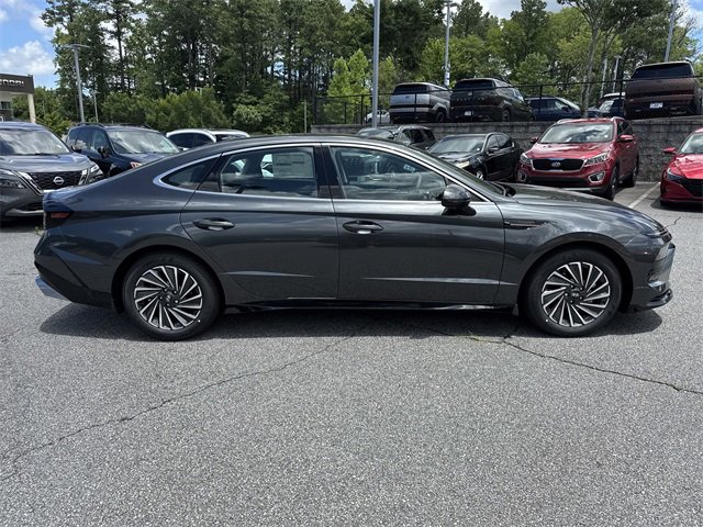 New 2025 Hyundai Sonata SEL image 8