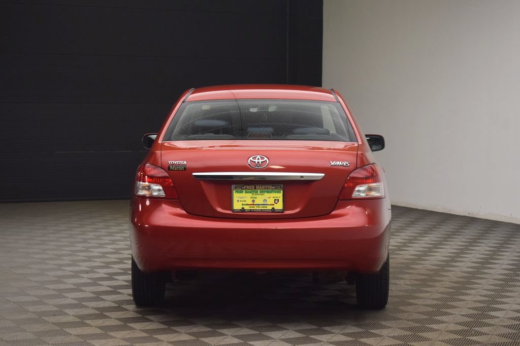 Used 2010 Toyota Yaris Sedan FWD image 7