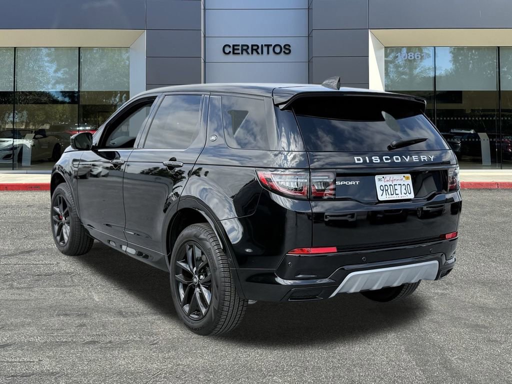 Used 2024 Land Rover Discovery Sport S image 7
