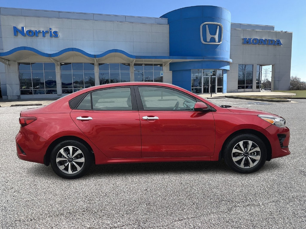 Used 2023 Kia Rio S w/ Technology Package FWD image 5