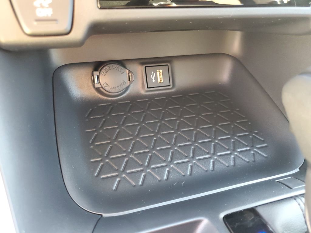 New 2025 Toyota RAV4 LE image 16