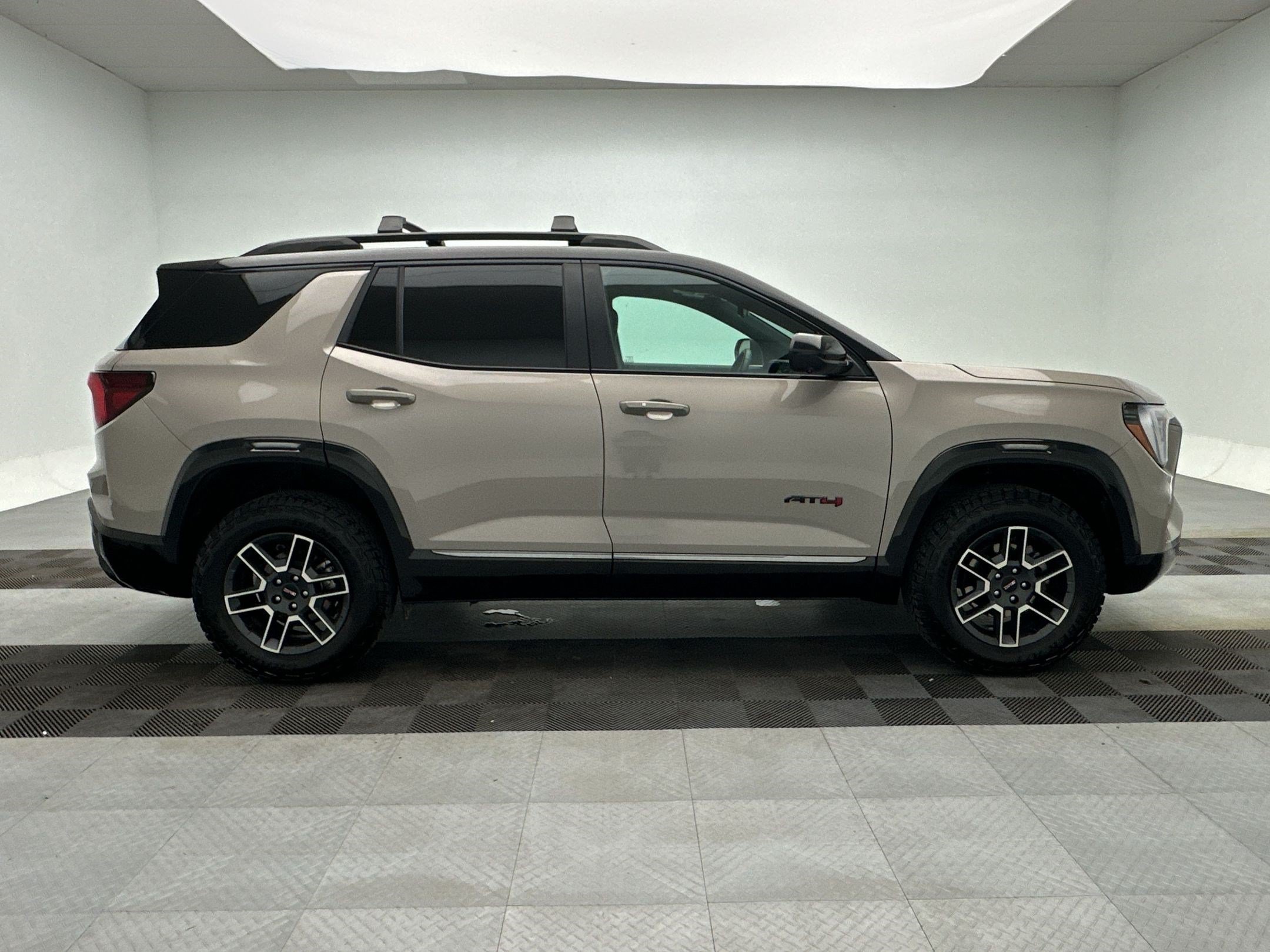 Certified 2026 GMC Terrain AT4 w/ Convenience Package III AWD/4WD image 8