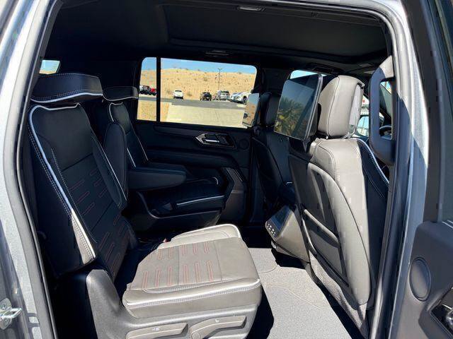 New 2026 GMC Yukon XL AT4 Ultimate w/ LPO, Illumination Package AWD/4WD image 17