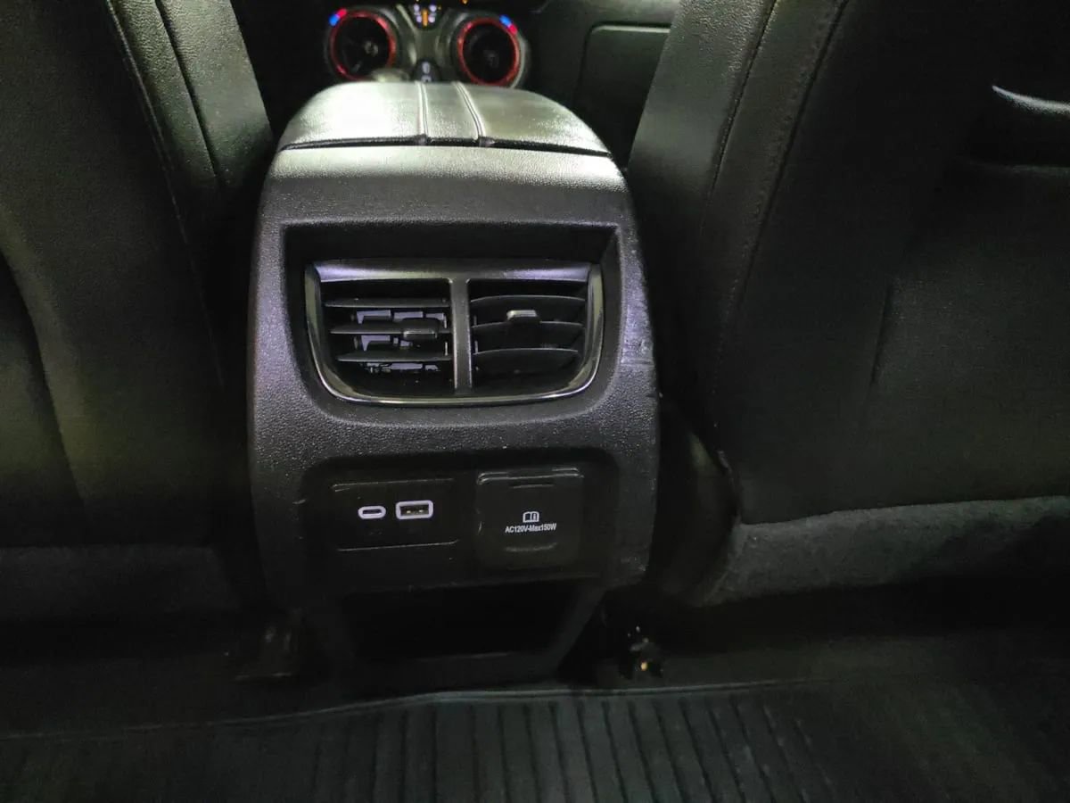 Used 2019 Chevrolet Blazer RS w/ Sun and Wheels Package image 25