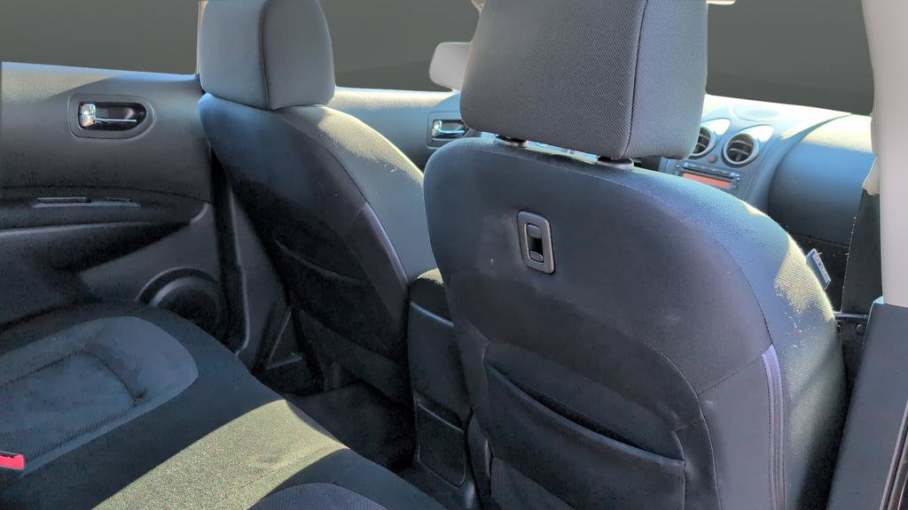Used 2012 Nissan Rogue S FWD image 22