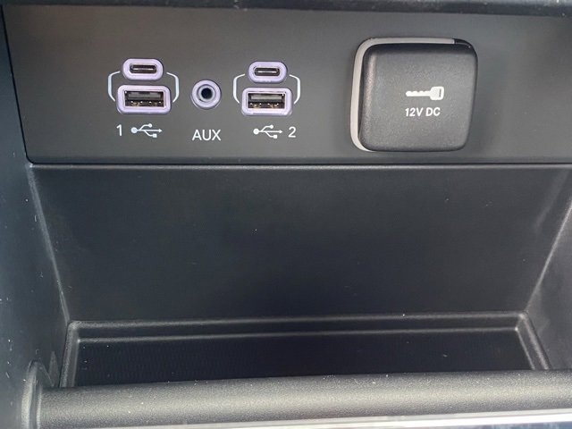 New 2025 Jeep Grand Cherokee Limited w/ Black Appearance Package image 22