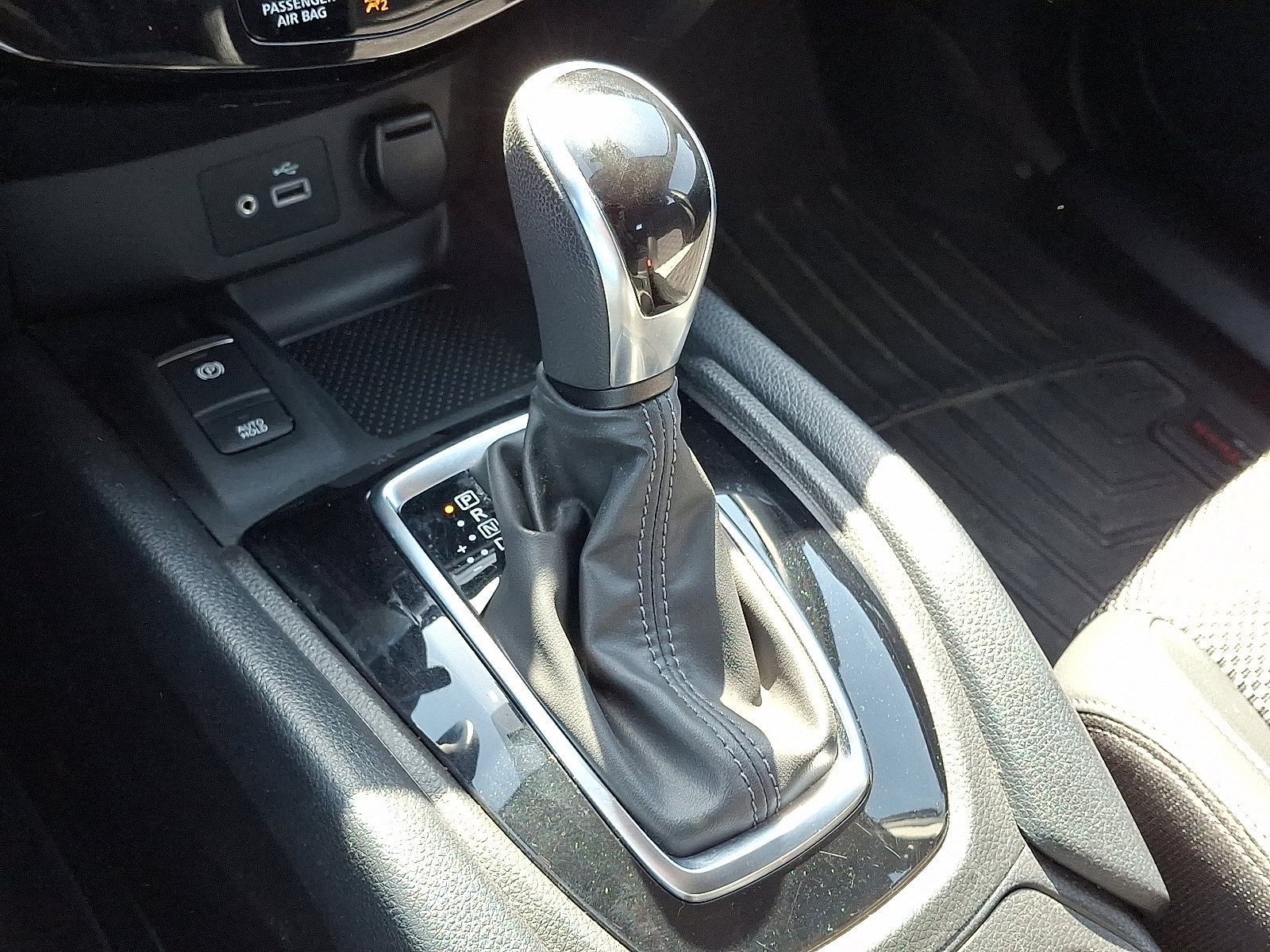 Certified 2022 Nissan Rogue Sport SV w/ Technology Package image 16