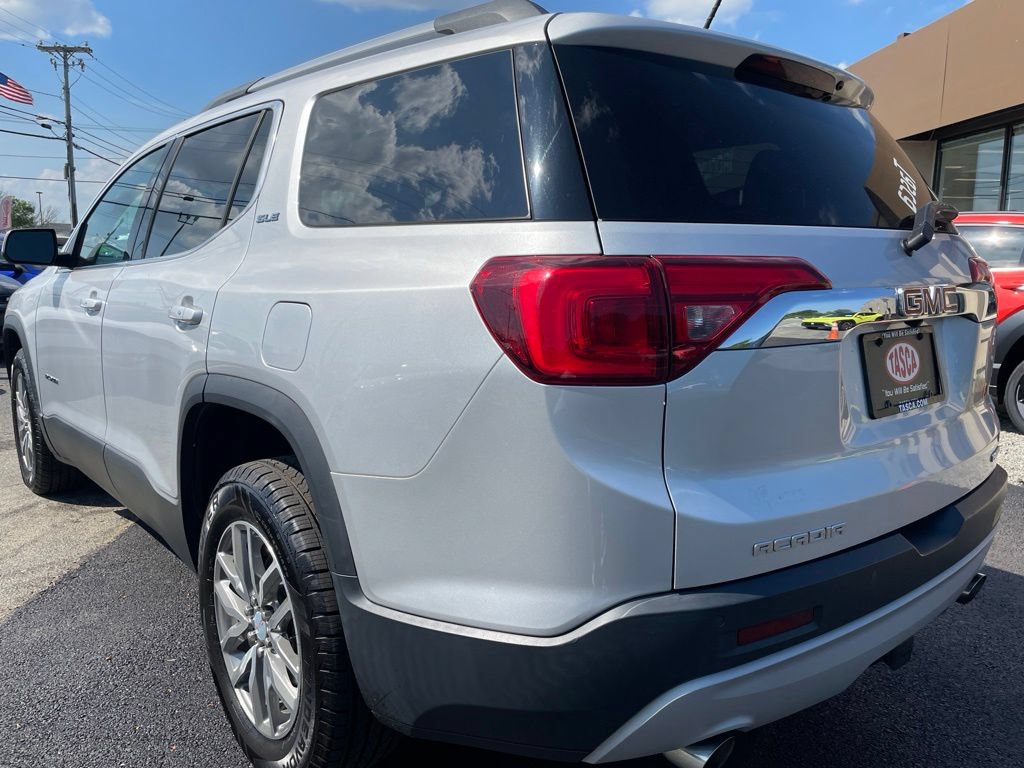 Used 2018 GMC Acadia SLE w/ Driver Alert Package I AWD/4WD image 4