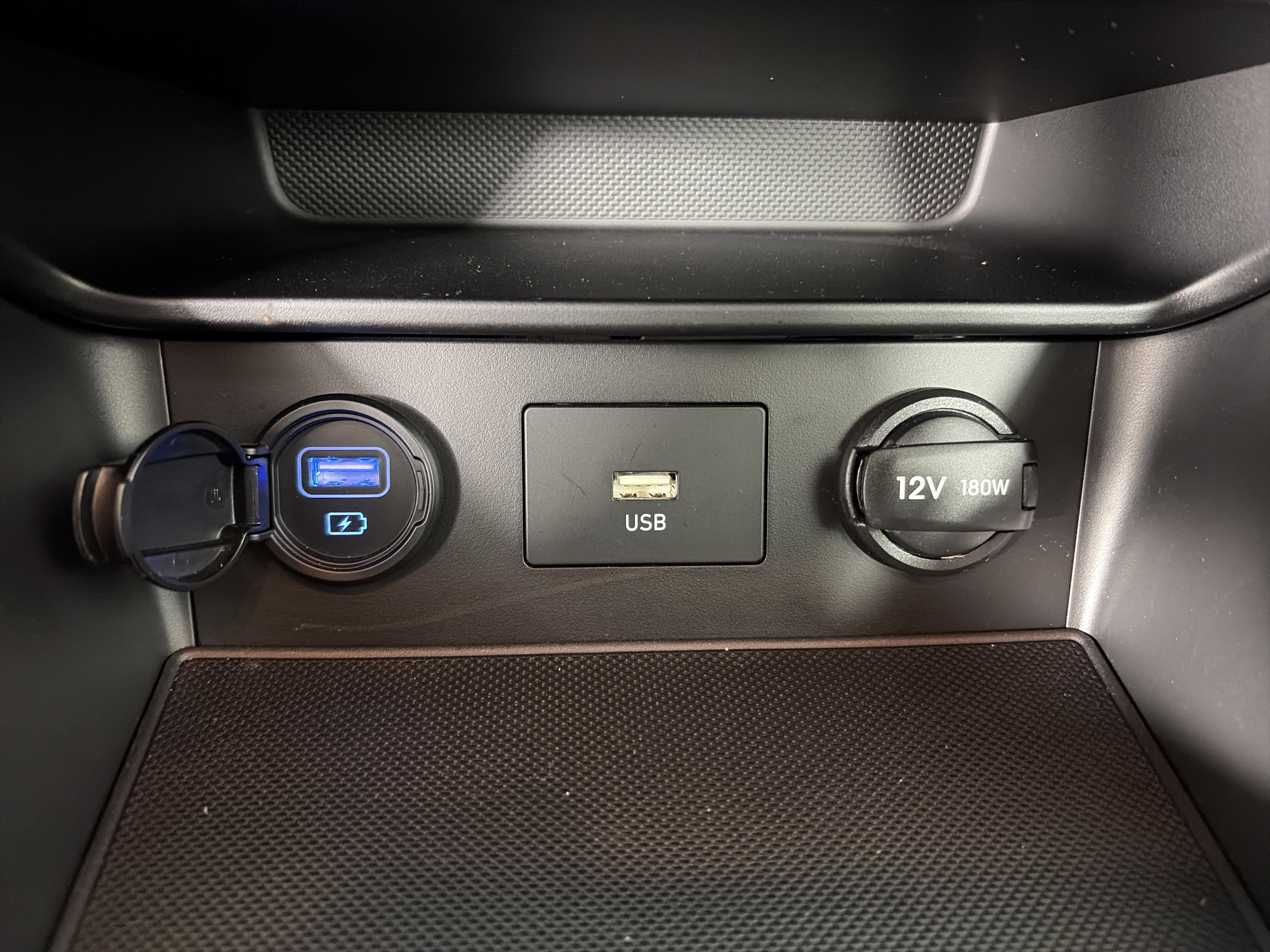 Used 2023 Hyundai Kona SEL image 21