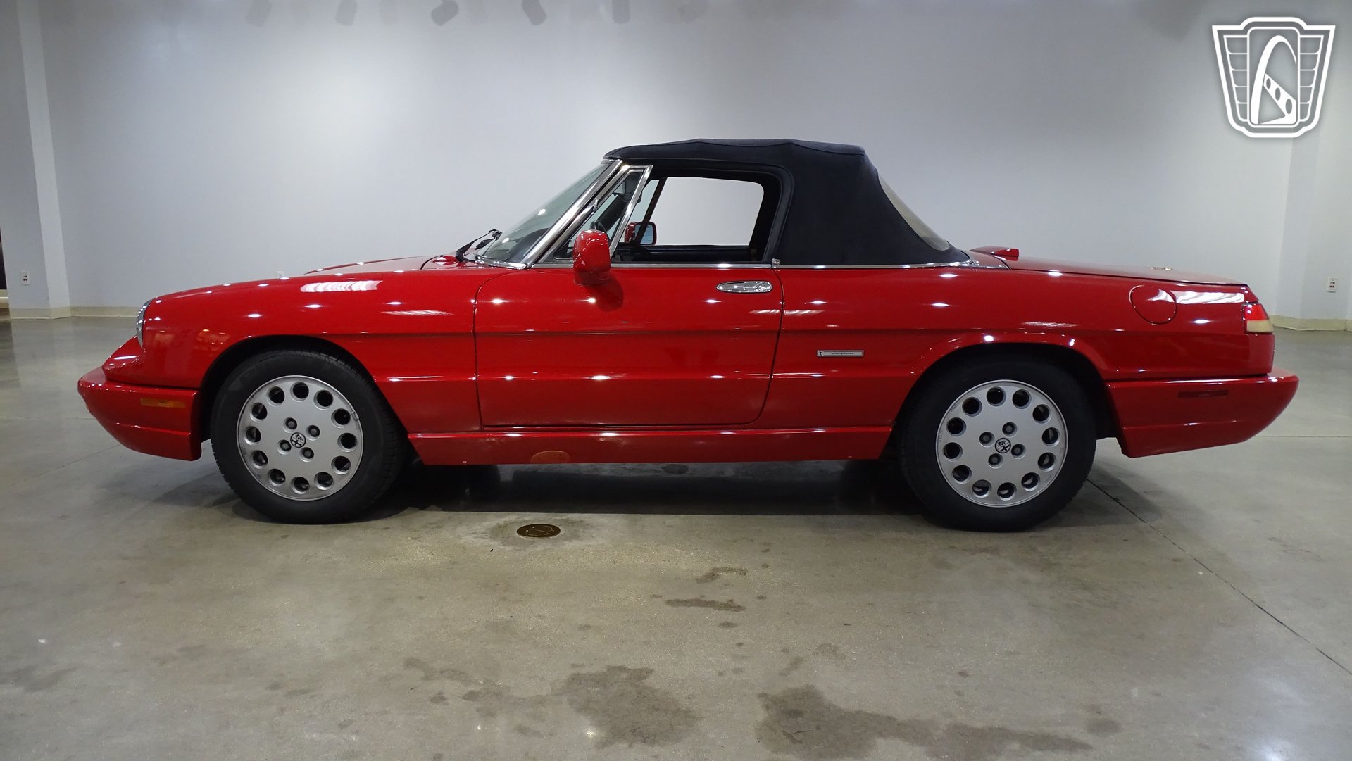 Used 1991 Alfa Romeo Spider Veloce RWD image 6