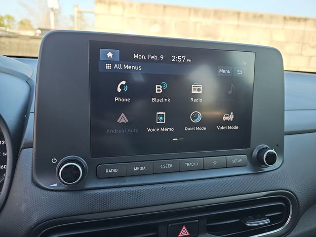 Used 2023 Hyundai Kona SEL image 23