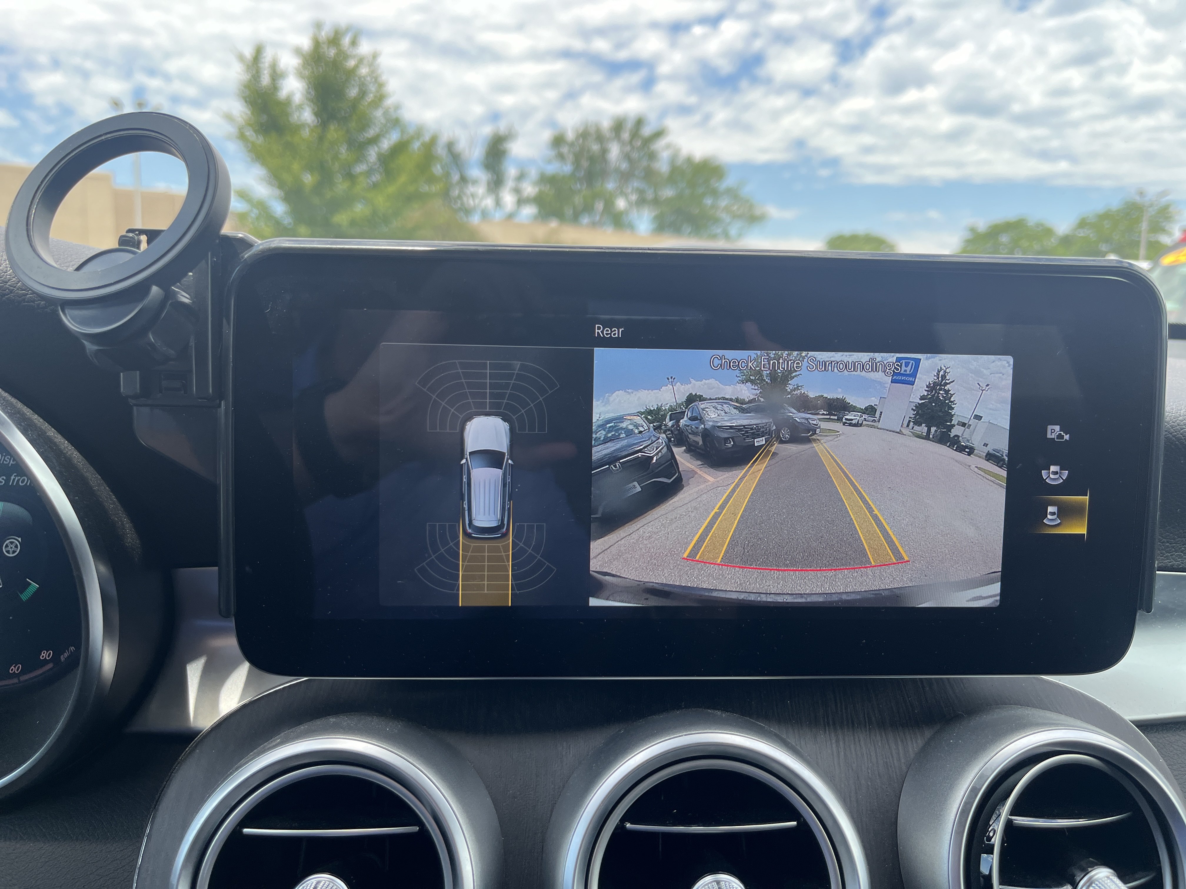 Used 2022 Mercedes-Benz GLC 300 4MATIC image 27
