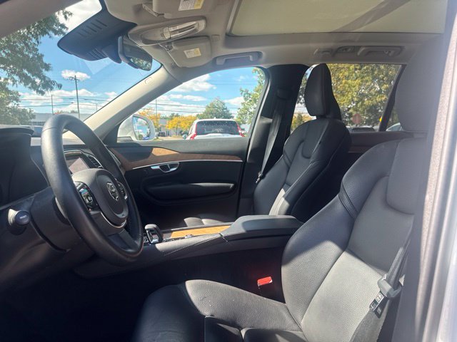 Used 2024 Volvo XC90 B6 Plus w/ Protection Package Premier AWD/4WD image 10