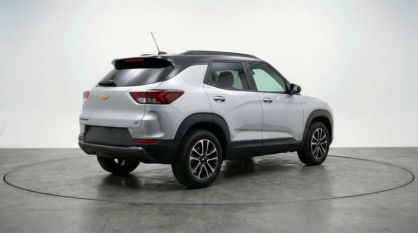 Used 2025 Chevrolet TrailBlazer LT image 9