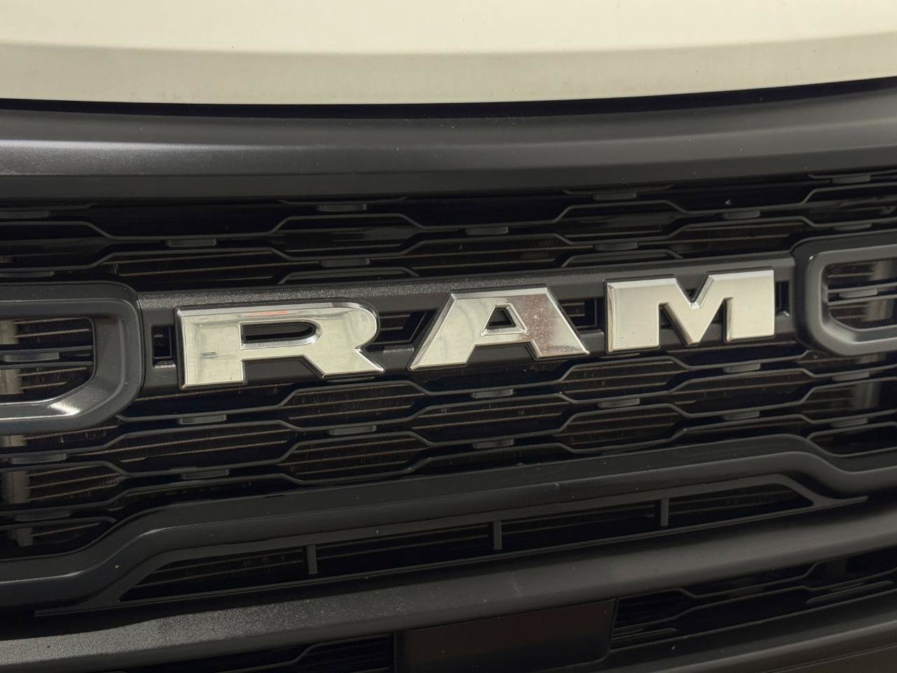 Used 2024 RAM ProMaster 1500 w/ Power Group FWD image 37