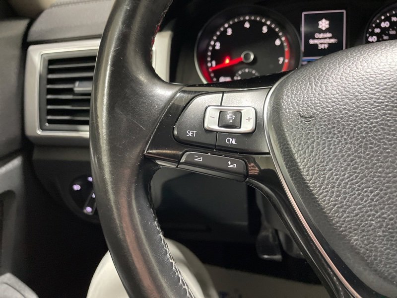 Used 2018 Volkswagen Atlas SE image 21