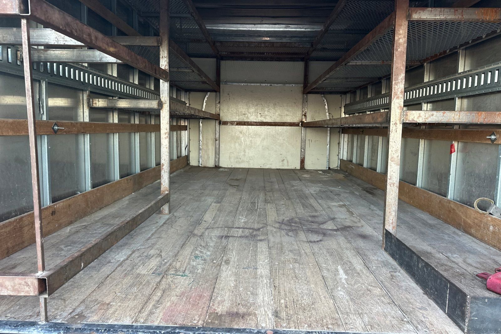 Used 2019 Ford E-350 and Econoline 350 Super Duty w/ Power Windows & Locks Group image 31