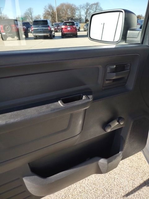 Used 2014 RAM 1500 Tradesman image 10