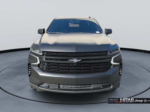 Used 2022 Chevrolet Tahoe RST w/ Luxury Package AWD/4WD image 2