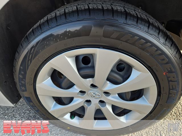 Used 2024 Toyota Corolla LE image 23