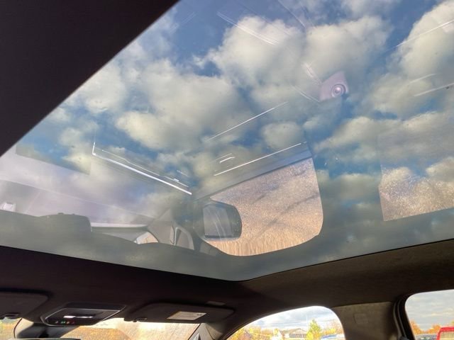 Used 2024 GMC Sierra EV Denali image 30