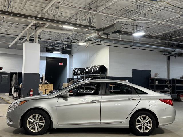 Used 2013 Hyundai Sonata GLS w/ Popular Equipment Pkg image 7