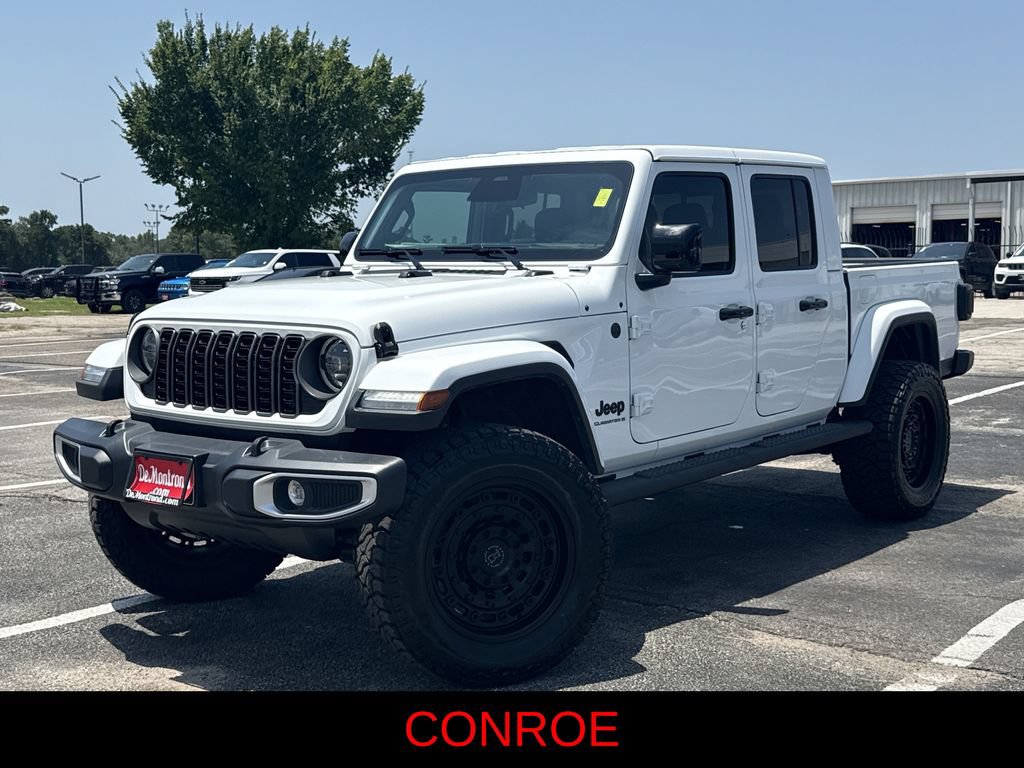 Used 2026 Jeep Gladiator Sport AWD/4WD image 1