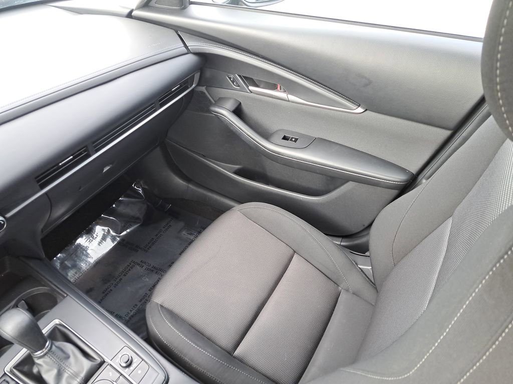 Used 2022 MAZDA CX-30 AWD 2.5 S image 11