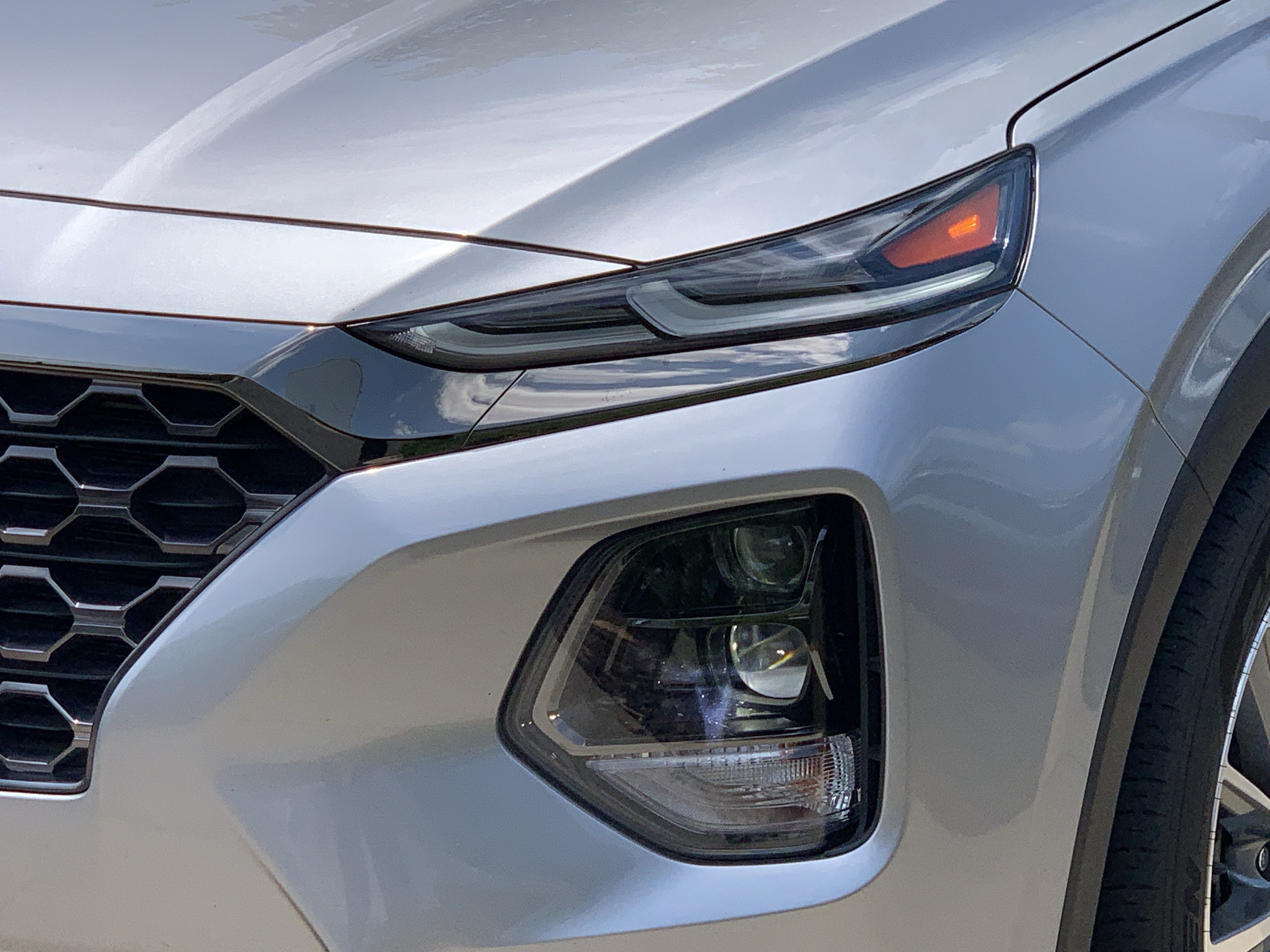 Used 2020 Hyundai Santa Fe Limited w/ Cargo Package FWD image 6
